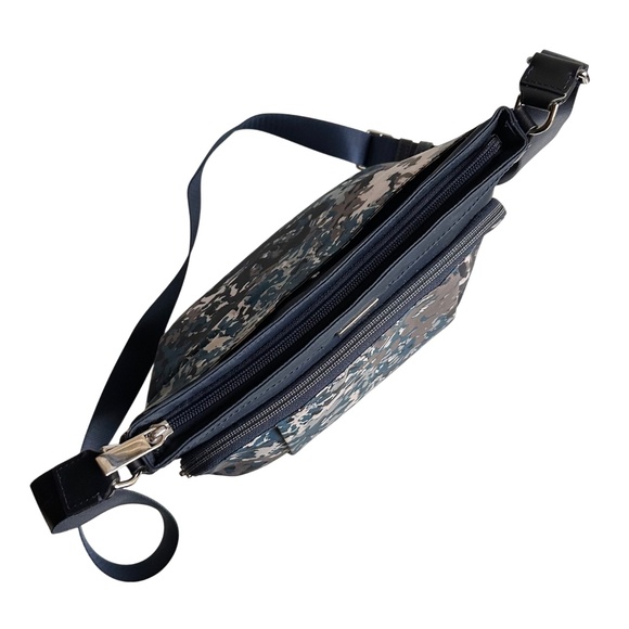 NWOT Tumi Voyager Canton Crossbody Bag - Picture 6 of 13